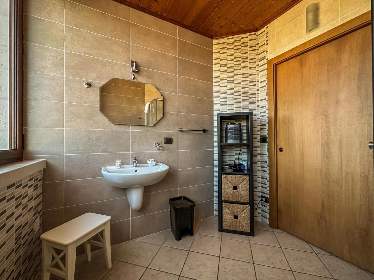B&B Il Leccio Αλμπερομπέλο Εξωτερικό φωτογραφία
