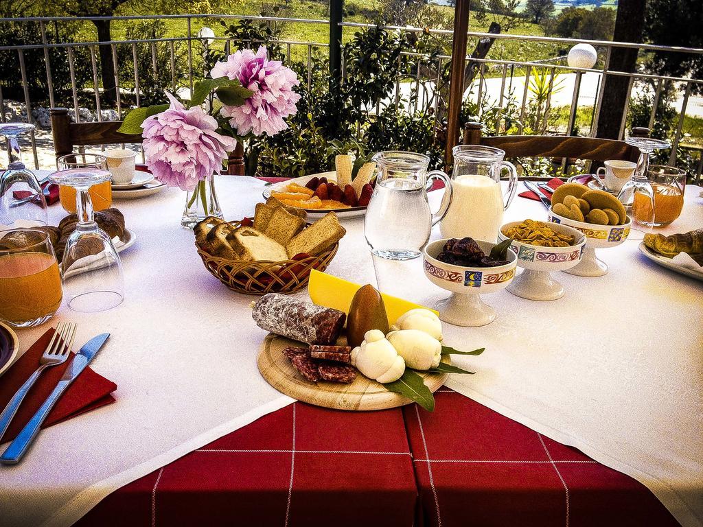B&B Il Leccio Αλμπερομπέλο Εξωτερικό φωτογραφία